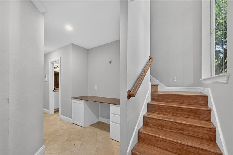 3036 Carmel Street, Dallas TX 75204 - Photo 5