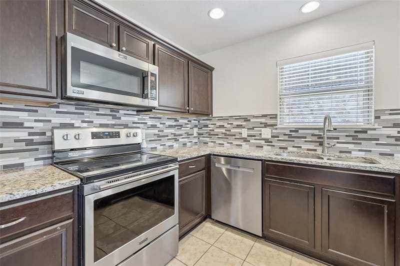 908 Blackberry Trail, Fort Worth TX 76120 - Photo 2