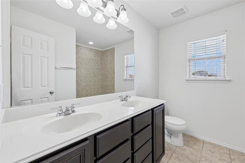 908 Blackberry Trail, Fort Worth TX 76120 - Photo 8