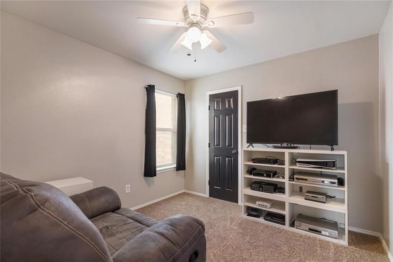 11717 Pinyon Pine Drive, Fort Worth TX 76244 - Photo 17