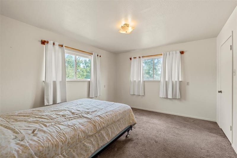 1314 W 9th Street, Clifton TX 76634 - Photo 12