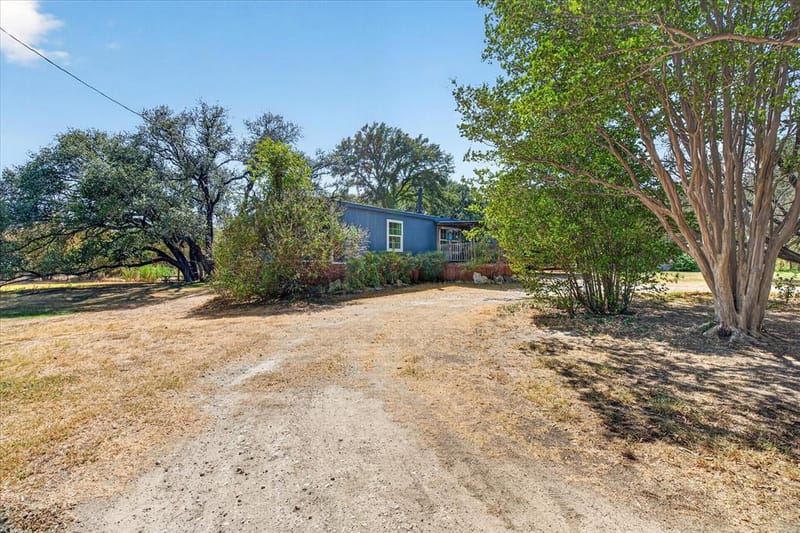 2607 Williamson Road, Granbury TX 76048 - Photo 29