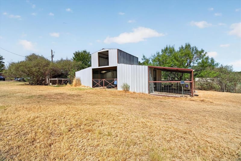 2607 Williamson Road, Granbury TX 76048 - Photo 4