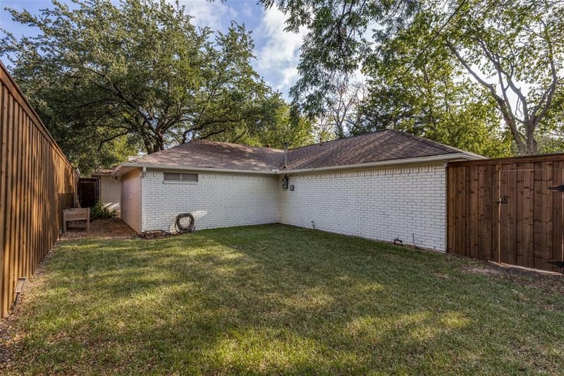 6042 Mercedes Avenue, Dallas TX 75206 - Photo 19