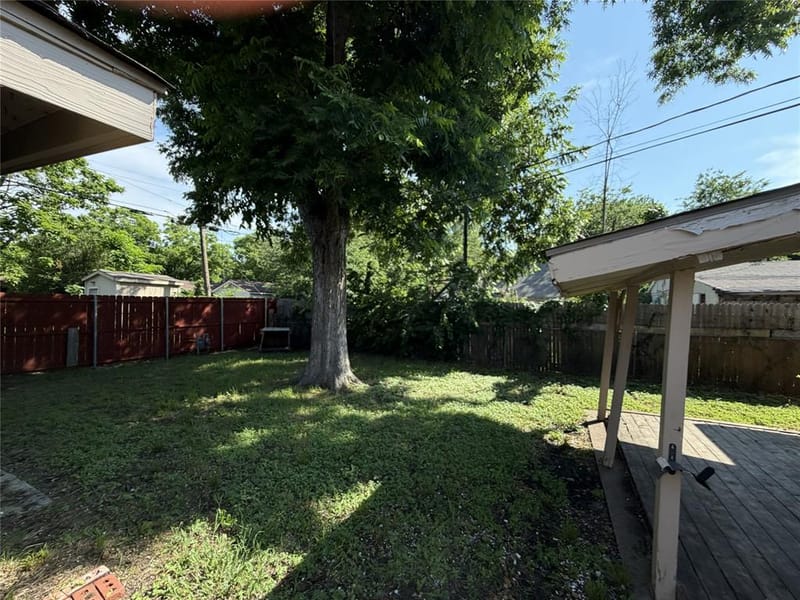 10350 Desdemona Drive, Dallas TX 75228 - Photo 14