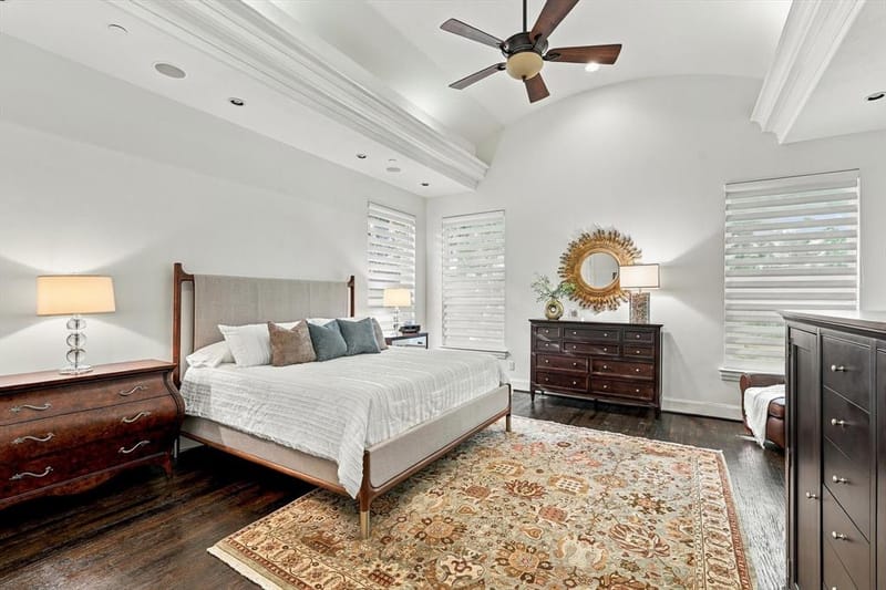 627 Lake Point Drive, Irving TX 75039 - Photo 12