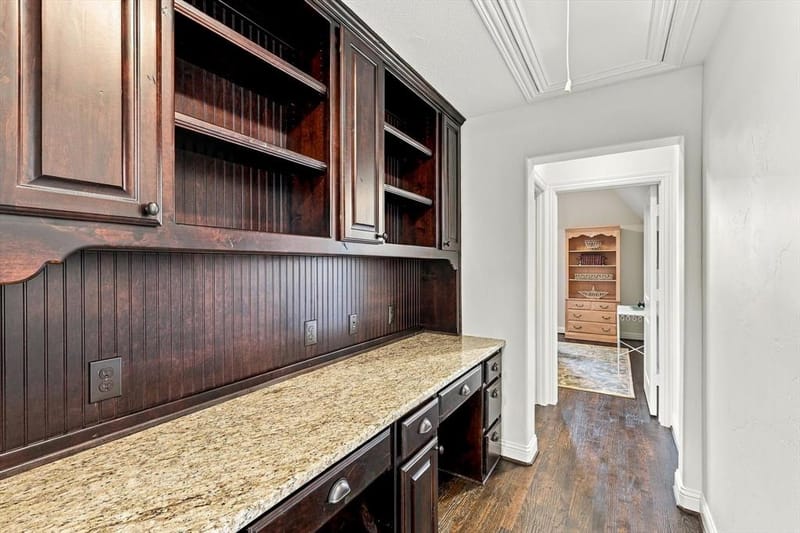 627 Lake Point Drive, Irving TX 75039 - Photo 32