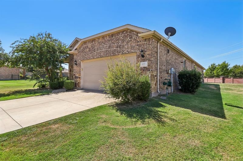 3277 Castaway Lane, Frisco TX 75036 - Photo 4