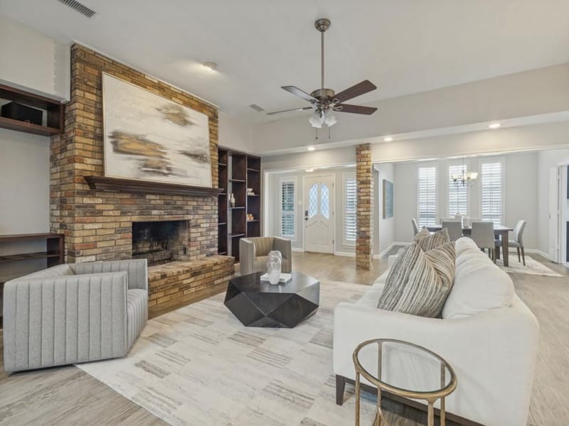 10123 Apple Creek Drive, Dallas TX 75243 - Photo 3