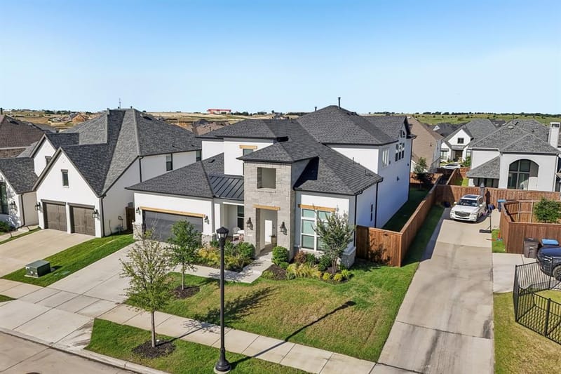 2212 Dunstan Drive, Fort Worth TX 76008 - Photo 7
