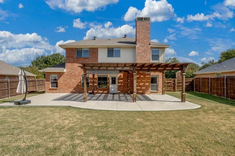 908 Dallas Lane, Lewisville TX 75067 - Photo 5
