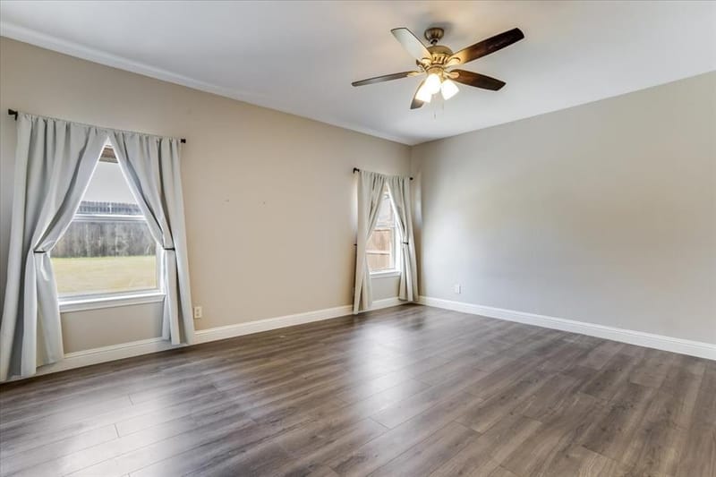 908 Dallas Lane, Lewisville TX 75067 - Photo 8