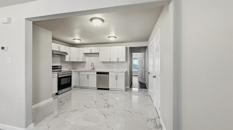 5108 Dallas Avenue, Fort Worth TX 76112 - Photo 5