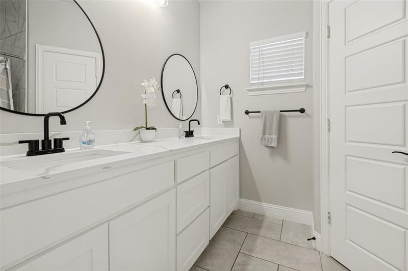 1315 Oak Knoll Drive, Haltom City TX 76117 - Photo 20