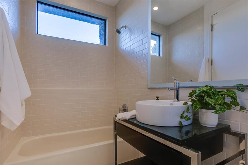 433 Trinity River Circle, Dallas TX 75203 - Photo 6