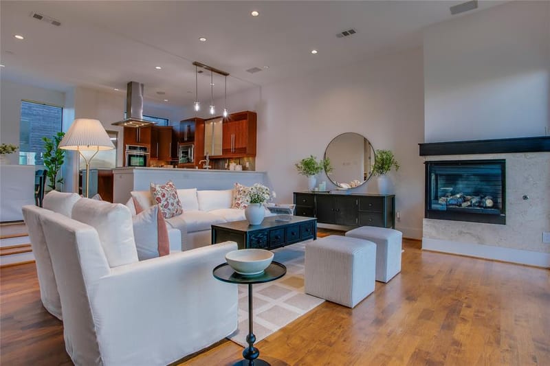 433 Trinity River Circle, Dallas TX 75203 - Photo 8