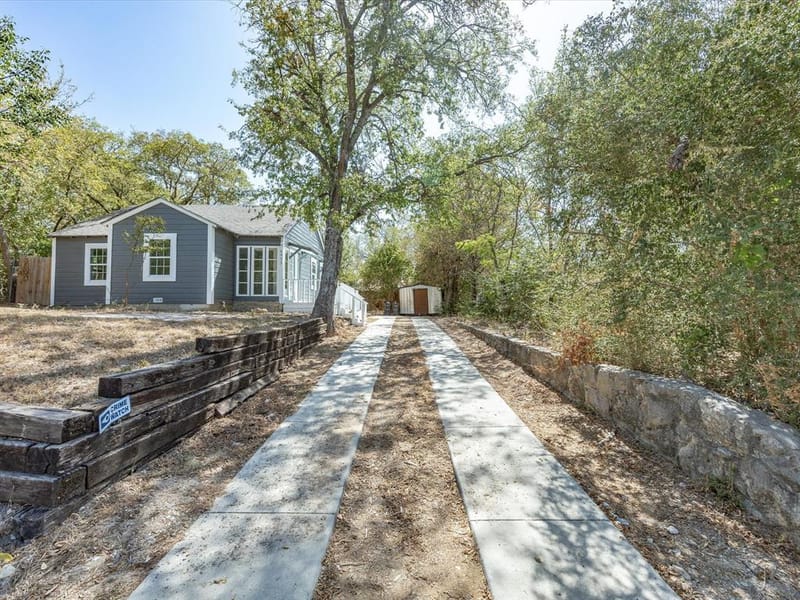 6933 Hatch Road, Lake Worth TX 76135 - Photo 6