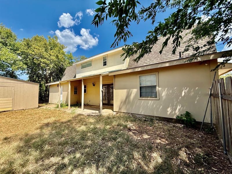 312 S Mockingbird Lane, Keene TX 76059 - Photo 19
