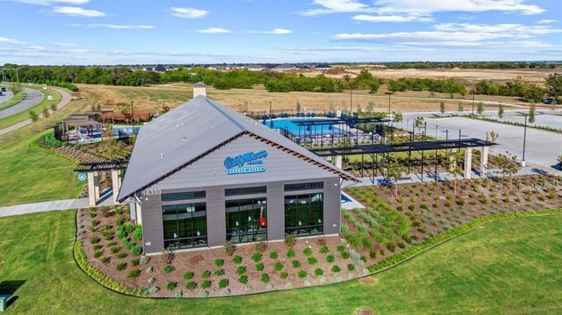 681 Tyronza, Justin TX 76247 - Photo 37