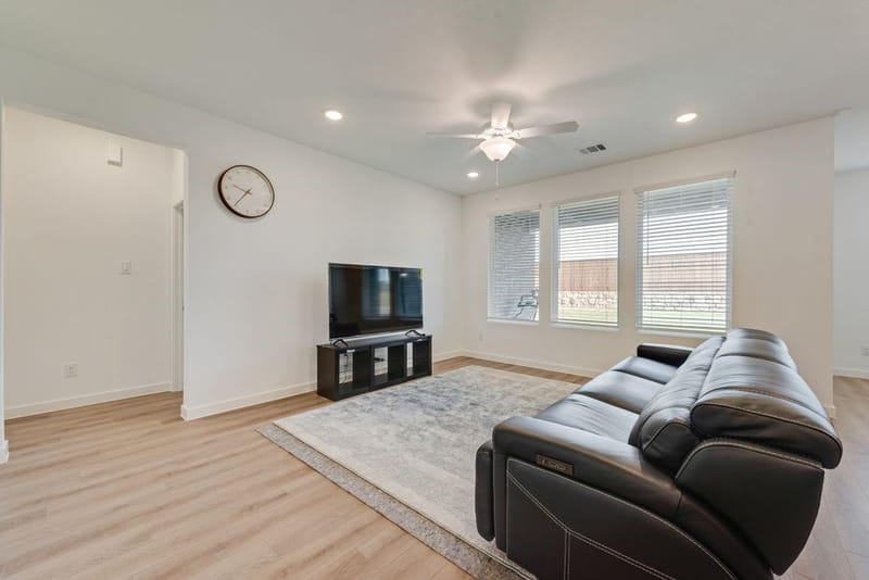 681 Tyronza, Justin TX 76247 - Photo 15