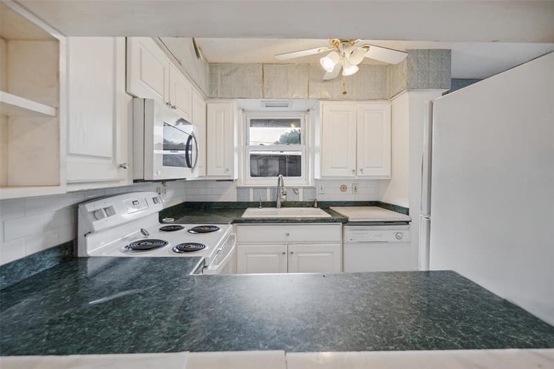 5811 Sandhurst Lane # A, Dallas TX 75206 - Photo 16