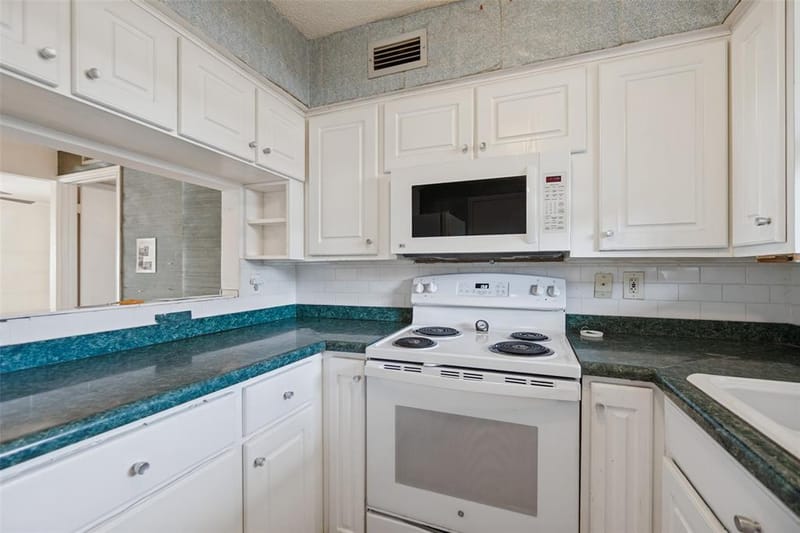 5811 Sandhurst Lane # A, Dallas TX 75206 - Photo 18