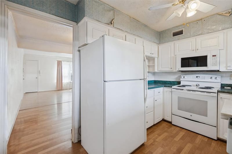 5811 Sandhurst Lane # A, Dallas TX 75206 - Photo 15