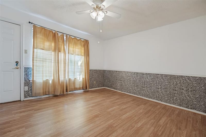 5811 Sandhurst Lane # A, Dallas TX 75206 - Photo 19