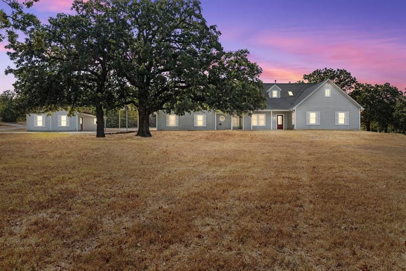 872 County Road 1670, Alvord TX 76225 - Photo 3