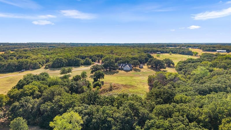 872 County Road 1670, Alvord TX 76225 - Photo 38
