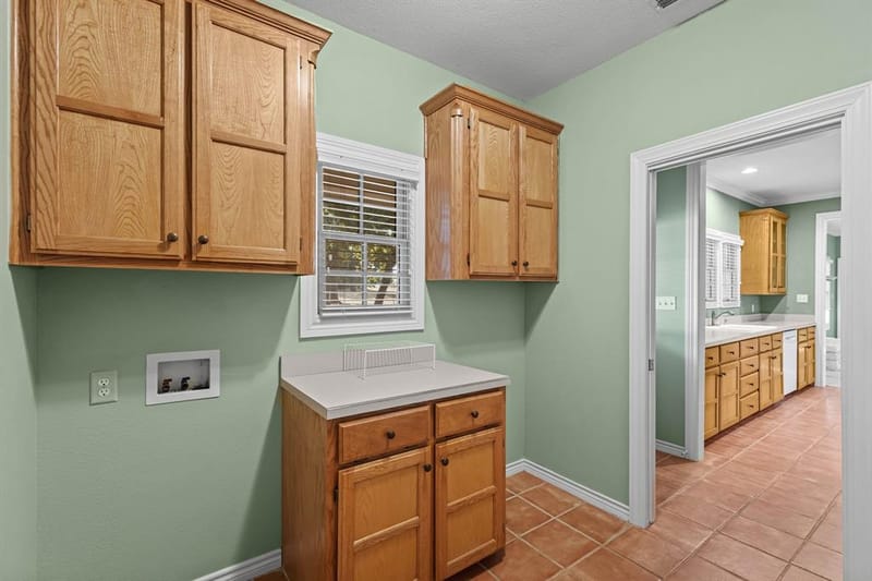 872 County Road 1670, Alvord TX 76225 - Photo 15