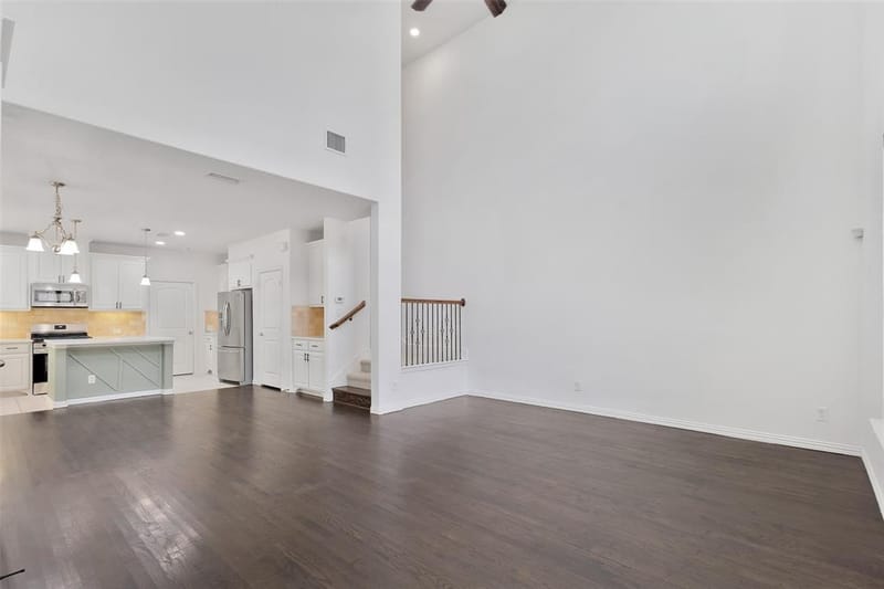 611 Matthew Place, Richardson TX 75081 - Photo 4