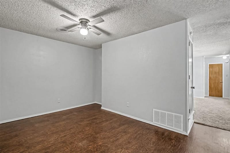 5211 Wild West Drive, Arlington TX 76017 - Photo 9