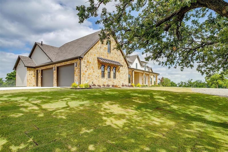 3019 Orchard Road, Bowie TX 76230 - Photo 7