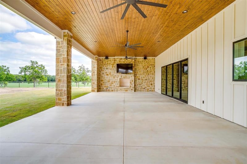 3019 Orchard Road, Bowie TX 76230 - Photo 29