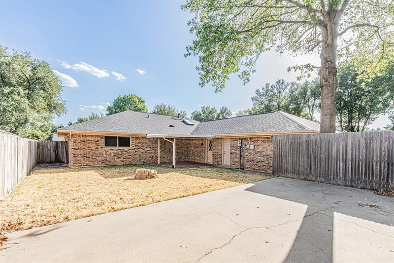 2609 Still Meadow Road, Irving TX 75060 - Photo 33