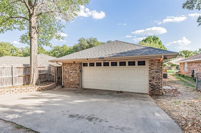 2609 Still Meadow Road, Irving TX 75060 - Photo 31