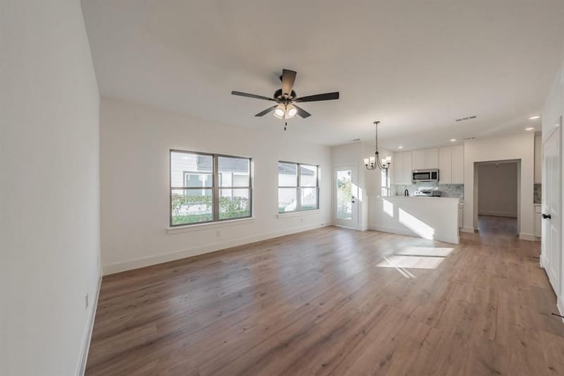 1233 Meriwether Street, Fort Worth TX 76115 - Photo 3