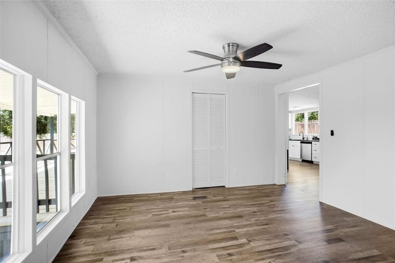 276 Wonder Drive, Springtown TX 76082 - Photo 24