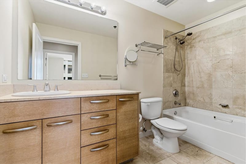 1200 Main Street # 2507, Dallas TX 75202 - Photo 16