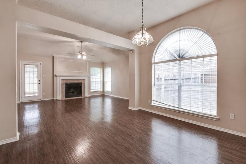 952 Freshwood Court, Arlington TX 76017 - Photo 7