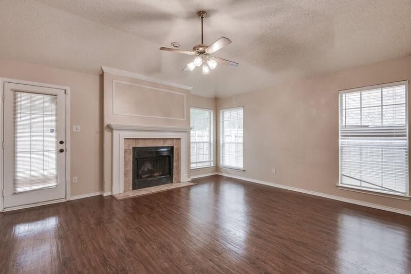 952 Freshwood Court, Arlington TX 76017 - Photo 9