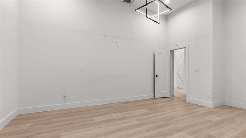 515 Dubois Avenue, Dallas TX 75203 - Photo 8