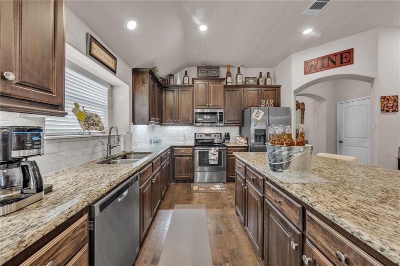 2524 Hadley Street, Weatherford TX 76087 - Photo 12
