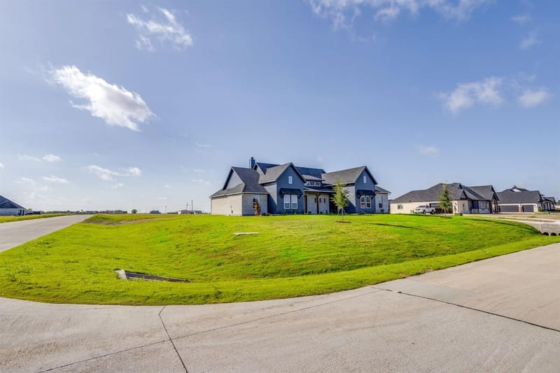 420 Harvest Time Lane, Venus TX 76084 - Photo 5