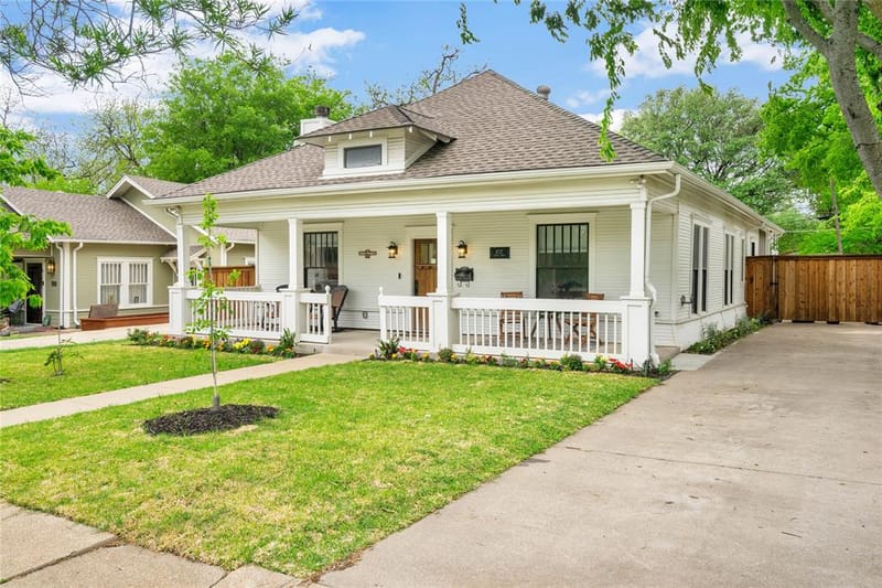 5727 Victor Street, Dallas TX 75214