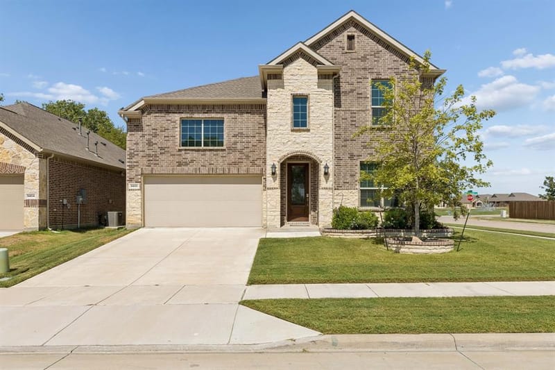 3400 Swift Fox Way, McKinney TX 75071 - Photo 2