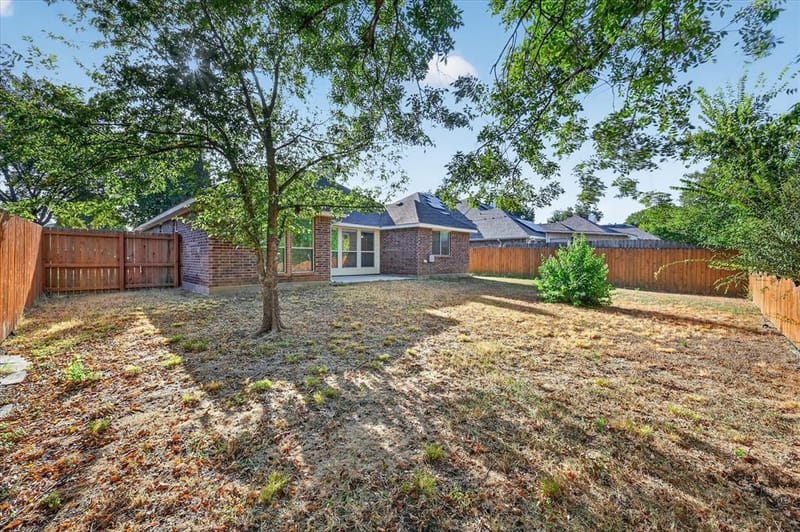 912 Cole Avenue, Denton TX 76208 - Photo 23