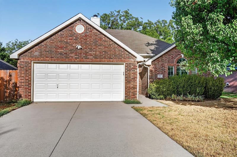 912 Cole Avenue, Denton TX 76208