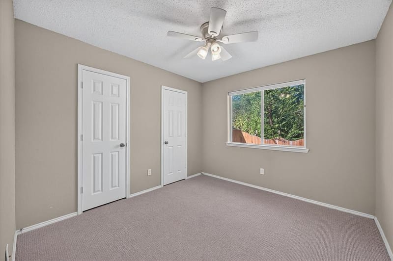 912 Cole Avenue, Denton TX 76208 - Photo 18